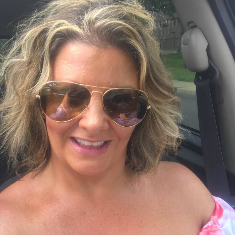 Meet your Posher, Lisa